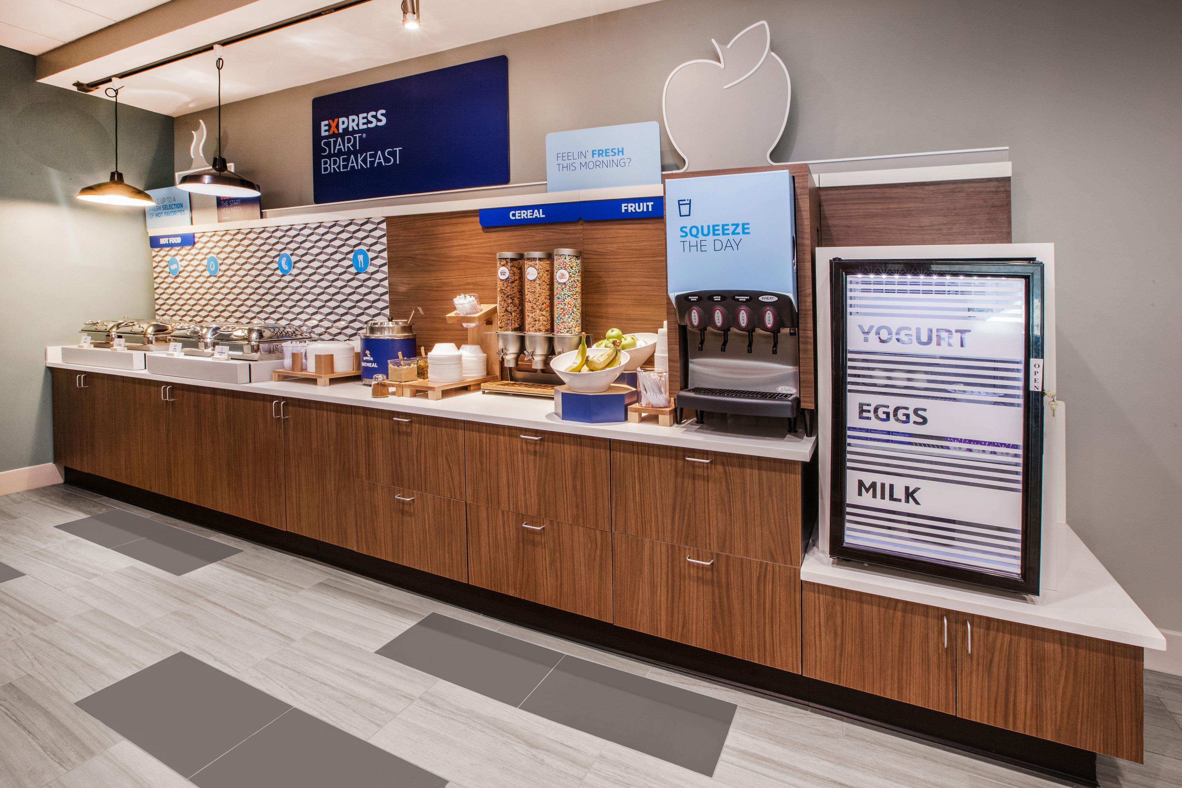 Holiday Inn Express & Suites - Portland Airport - Cascade Stn By Ihg Bagian luar foto