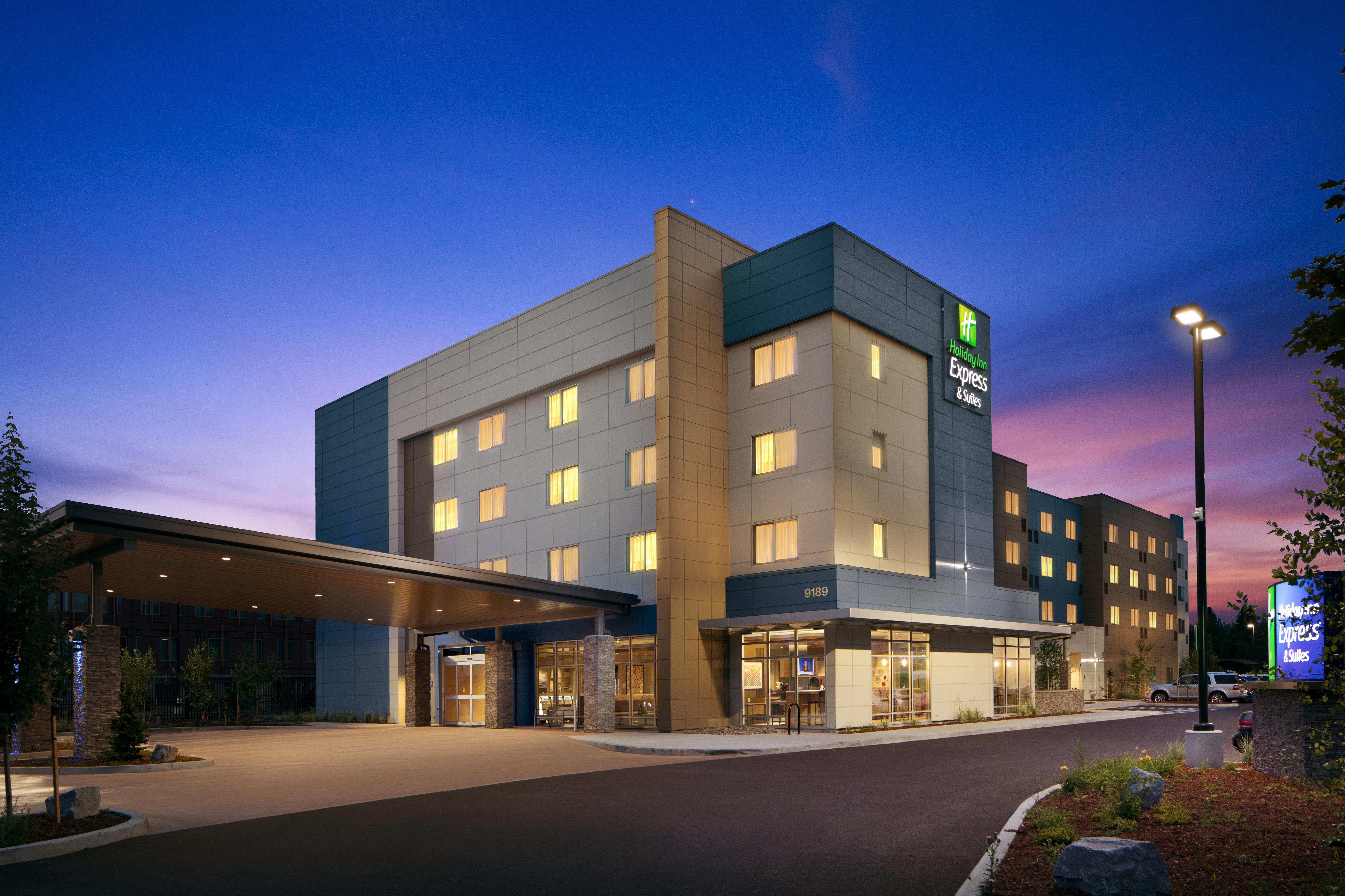 Holiday Inn Express & Suites - Portland Airport - Cascade Stn By Ihg Bagian luar foto